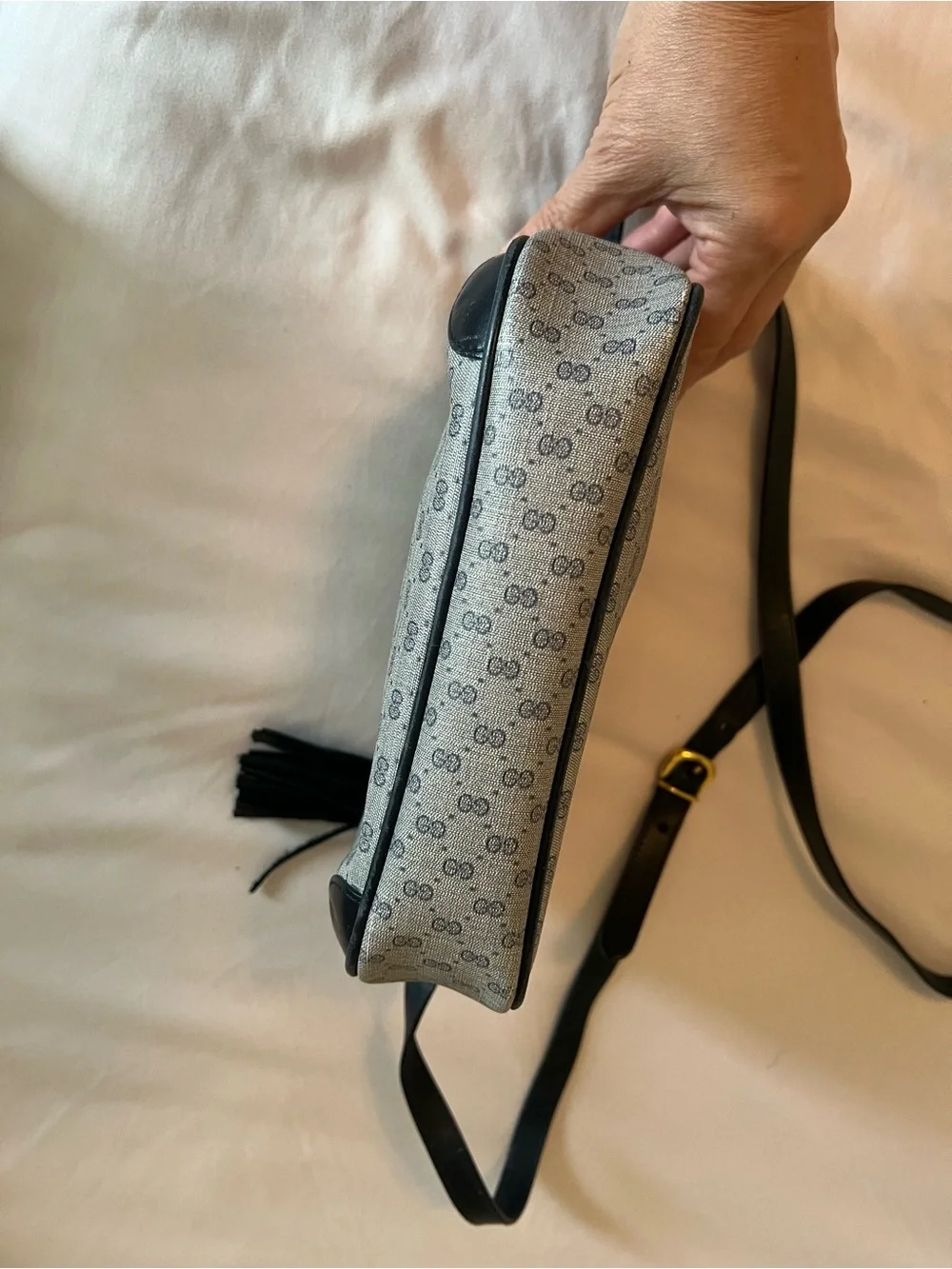 Gucci Micro GG Supreme Shoulder bag Vintage 1980s - Picture 3 of 5